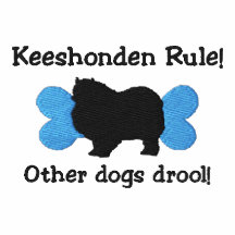 T-shirt brodé par règle de Keeshonden