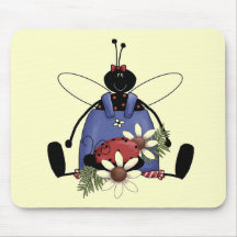 T-shirts et cadeaux de jardin de coccinelle tapis de souris