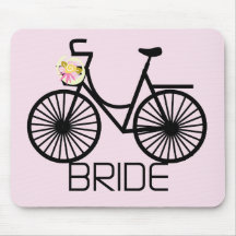 T-shirts et cadeaux de jeune mariée de bicyclette tapis de souris