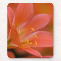 Tapis de souris de verticale de fleur de Clivea