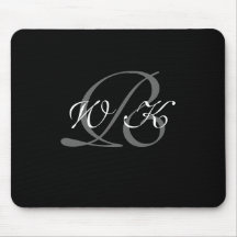 Tapis de souris décoré d'un monogramme