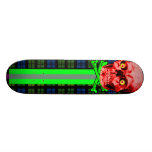 Tartan rouge de crâne les cadeaux de Zazzle de MUS Skateboard Customisable