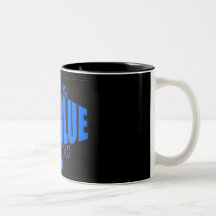Tasse bleue de logo de ceinture de Lévi