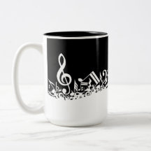 Tasse brouillée de notes musicales