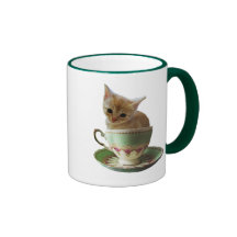Tasse crémeuse de chaton de café