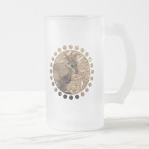 Tasse de bière givrée par kangourou de bébé