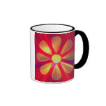 Tasse de café d'or de fleur