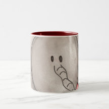 Tasse de café mignonne d'éléphant de bande dessiné