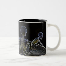 Tasse de deux squelettes