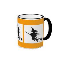 Tasse de Halloween d'ombre de sorcière de vol