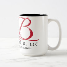 Tasse de logo de studio de conception de RB