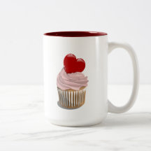 Tasse de petit gâteau de coeur de Saint-Valentin