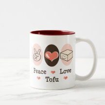 Tasse de tofu d'amour de paix