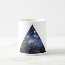 tasse de triangle de l'espace de hippie