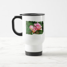 Tasse de voyage de bourgeon de rose de rose