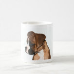 Tasse femelle de chiot de boxeur
