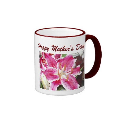 Tasse heureuse du jour de mère