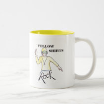 Tasse jaune intrépide de chemise d'USS tasses