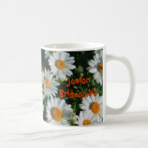 Tasse junior de marguerite de demoiselle d'honneur