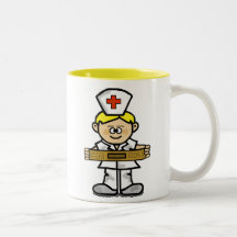 Tasse masculine blonde d'infirmière à customiser