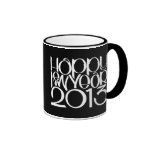 Tasse noire blanche de la bonne année 2013