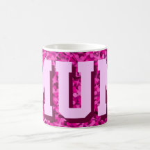 Tasse rose de "MAMAN" de tape-à-l'oeil
