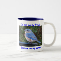 Tasse tôt d'oiseau de ventres