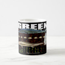 Tasse verte de collage d'esturgeon