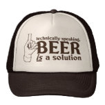 Techniquement parlant, la bière est une solution casquettes de camionneur