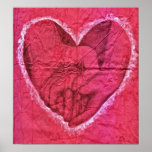 Tenir le coeur de mains affiche