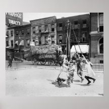Terrain de jeu de NYC : 1910 Posters
