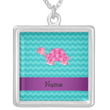 Tortue rose nommée personnalisée pendentif