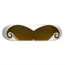 Tour de moustache planches à roulettes customisées