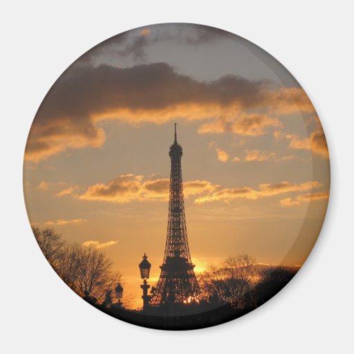 TOUR EIFFEL AIMANT