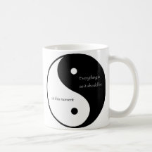 Tout est pendant qu'il devrait avoir lieu à ce mom mugs à café
