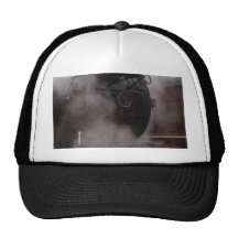 Train noir de vapeur casquettes