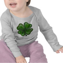 trèfle de 4 feuilles t-shirts