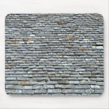Tuiles de toit âgées d'ardoise avec des lichens tapis de souris
