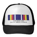 UN DIEU BÉNISSENT NOTRE GUERRE SUR DES VÉTÉRANS DE CASQUETTES