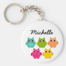 Un groupe lumineux de hiboux porte-clef