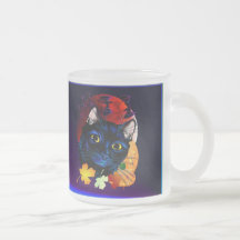 Un mugt de Halloween de chat noir