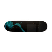 un océan ci-dessous skateboards