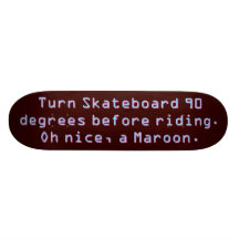Un rouge foncé acheté le conseil skateboards cutomisables