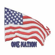Une nation du drapeau un polo avec broderie