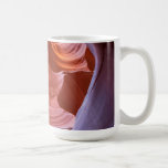 Vagues rouges d'une tasse de canyon de fente tasses