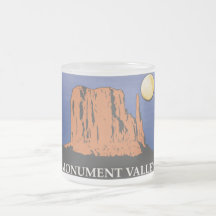 Vallée de monument tasse à café