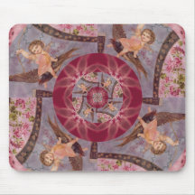 Véritable cupidon vintage d'amour sur l'oiseau tapis de souris