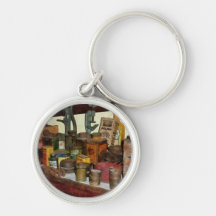 Vernis, savon et colle porte-clefs