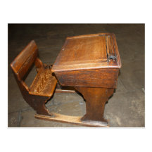 Vieux bureau d'école et carte postale en bois de c