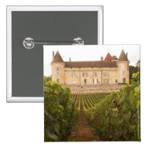 Vieux Chateau de Rully médiéval dans Cote Pin's Avec Agrafe